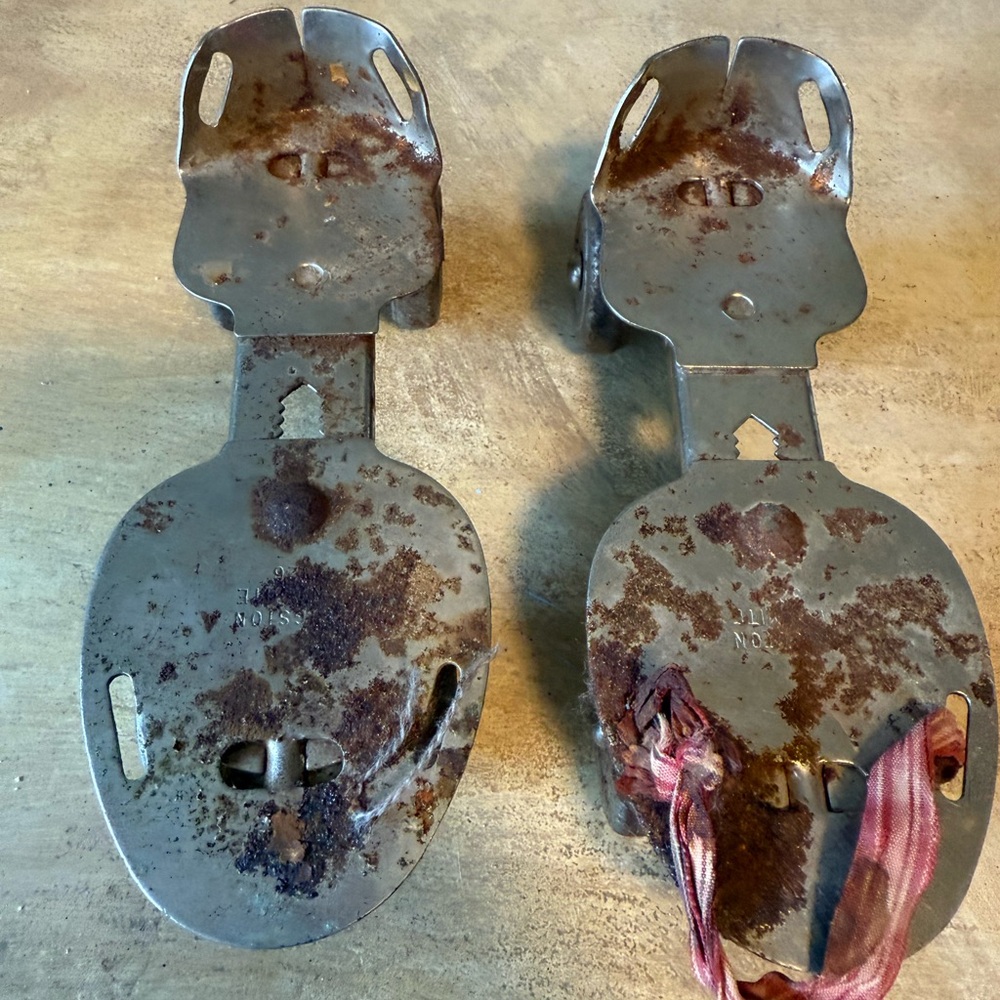 Vintage Kingston Metal Roller Skates